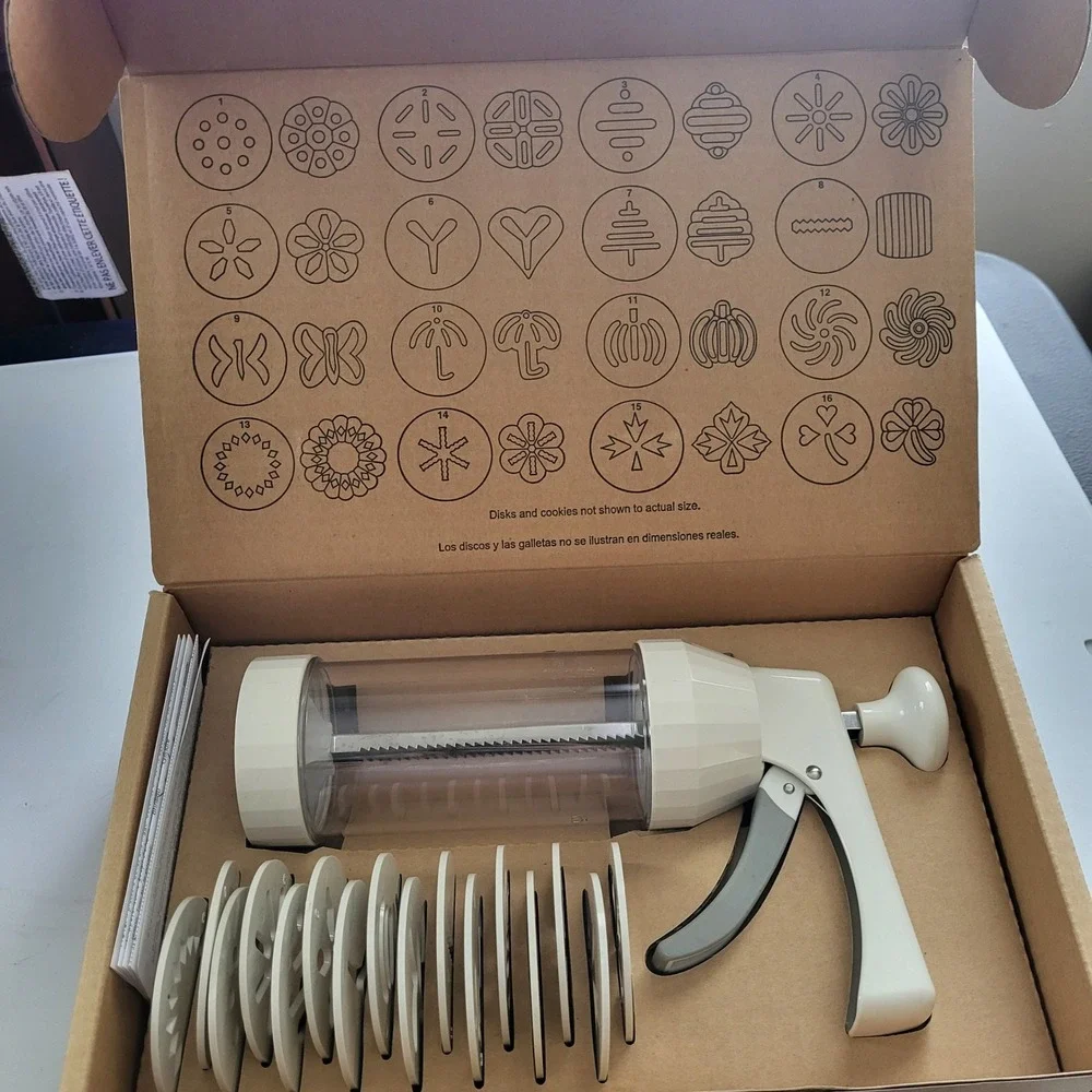 Pampered Chef Cookie Press #1525 Complete w/ 16 Discs Original Box & Instruction